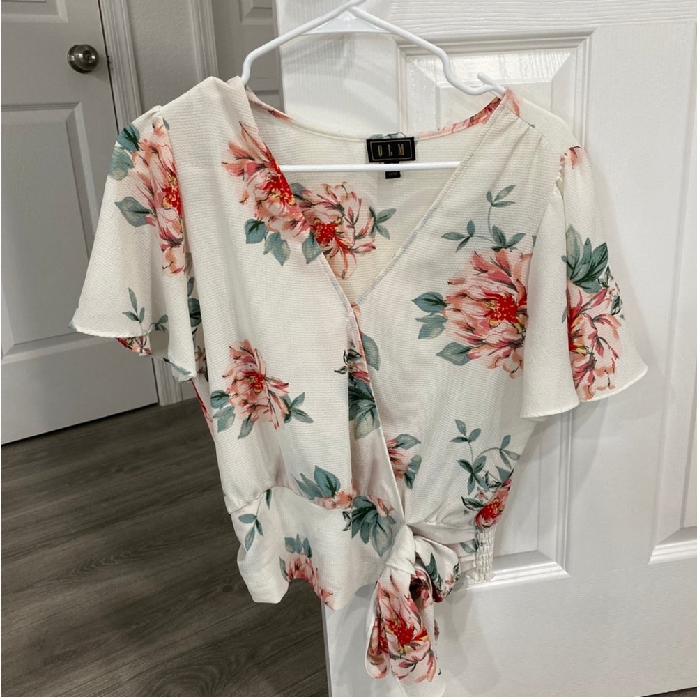 floral blouse size s